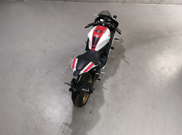 Мотоцикл Yamaha YZF-R7 з пробігом 2420 km