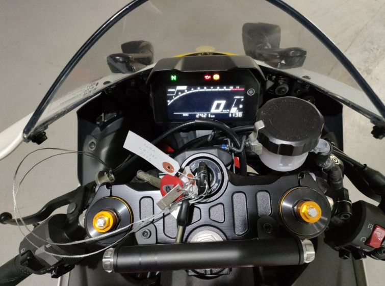 Мотоцикл Yamaha YZF-R7 з пробігом 2420 km