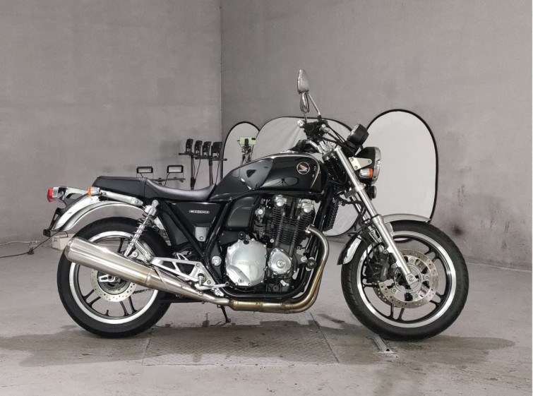 Мотоцикл Honda CB1100 с пробегом 12748 km
