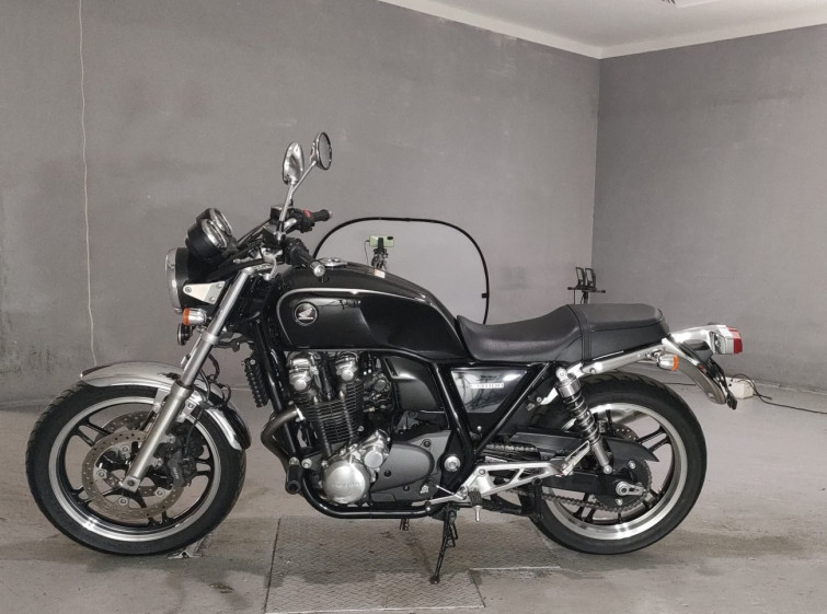 Мотоцикл Honda CB1100 с пробегом 12748 km
