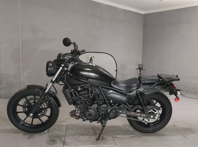 Мотоцикл Kawasaki ELIMINATOR 400 с пробегом 3211 km