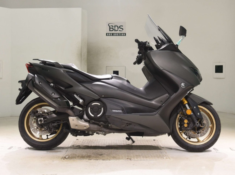 Мотоцикл Yamaha T-MAX560 с пробегом 21668 km