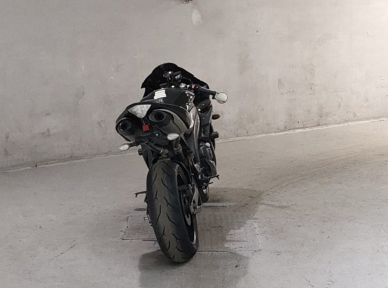 Мотоцикл Yamaha YZF-R1 с пробегом 22246 km