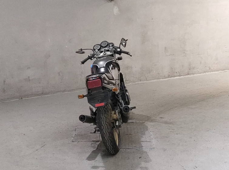 Мотоцикл Yamaha RZ250R з пробігом 16476 km