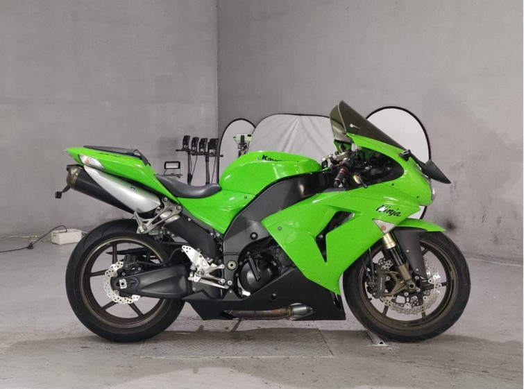 Мотоцикл Kawasaki NINJA ZX-10R з пробігом 18431 km