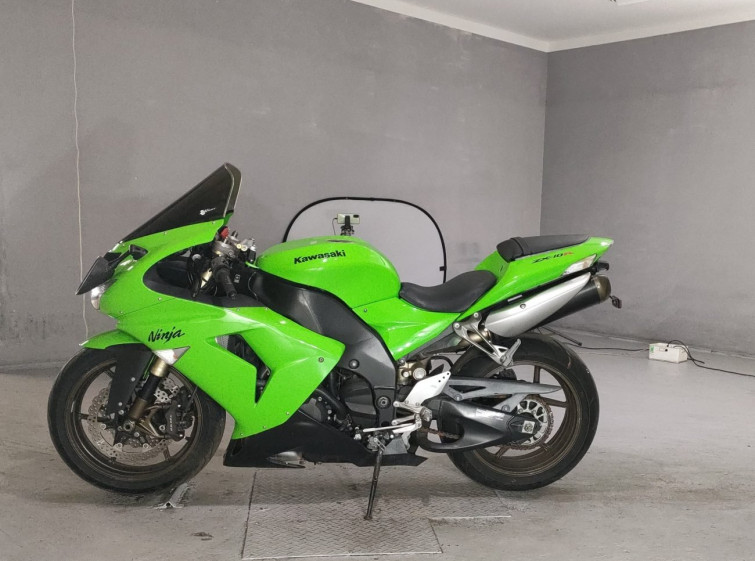 Мотоцикл Kawasaki NINJA ZX-10R з пробігом 18431 km