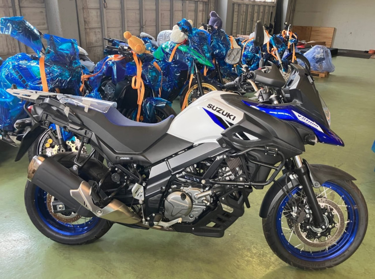 Мотоцикл Suzuki V-STROM DL650A з пробігом 4633 km
