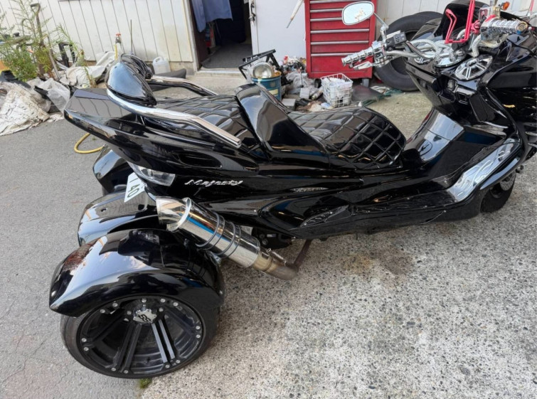 Мотоцикл Yamaha MAJESTY 250 TRIKE с пробегом 12820 km