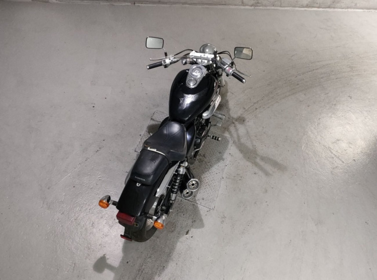 Мотоцикл Honda MAGNA250 с пробегом 5842 km