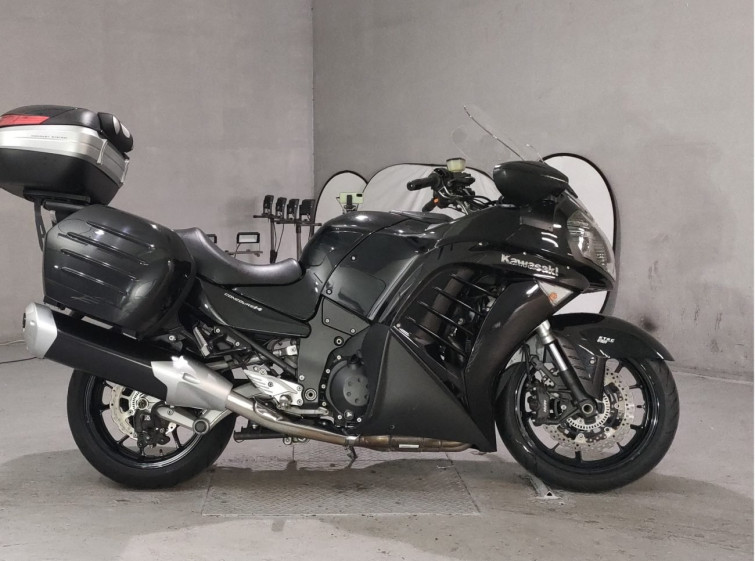 Мотоцикл Kawasaki CONCOURS 14 з пробігом 18845 km