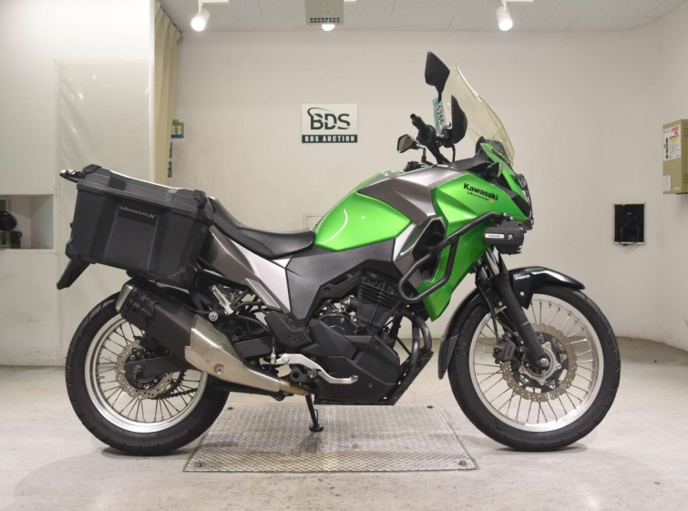 Мотоцикл Kawasaki VERSYS-X 250A з пробігом 34237 km