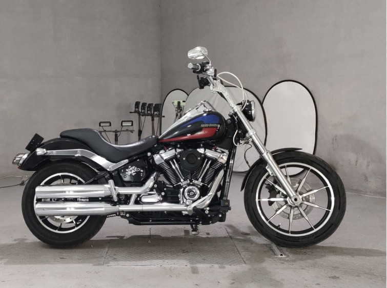Мотоцикл HD LOW RIDER FXLR1750 з пробігом 27220 km