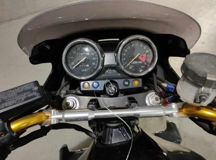 Мотоцикл Kawasaki ZRX1100 з пробігом 11572 km