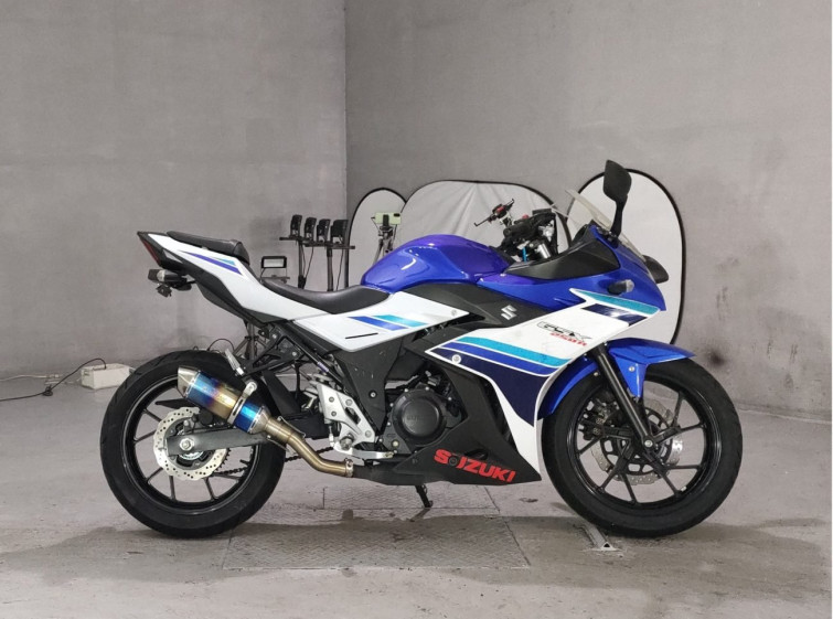Мотоцикл Suzuki GSX250R с пробегом 10242 km