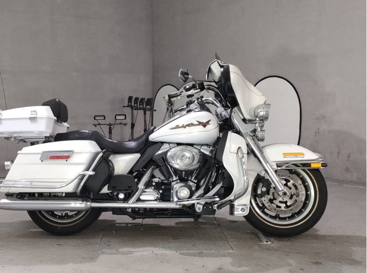 Мотоцикл HD ROAD KING FLHR1580 з пробігом 11164 km