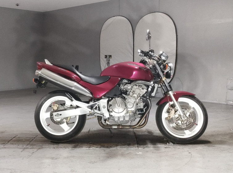 Мотоцикл Honda HORNET 600 с пробегом 13928 km