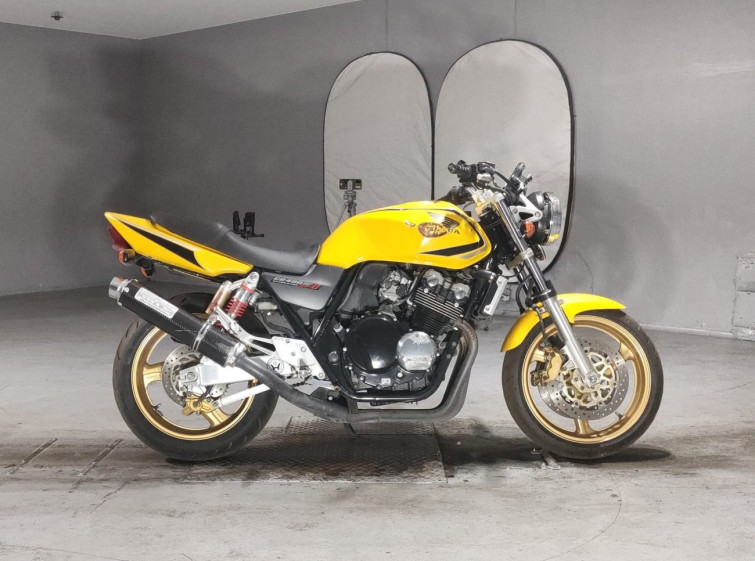 Мотоцикл Honda CB400SFV