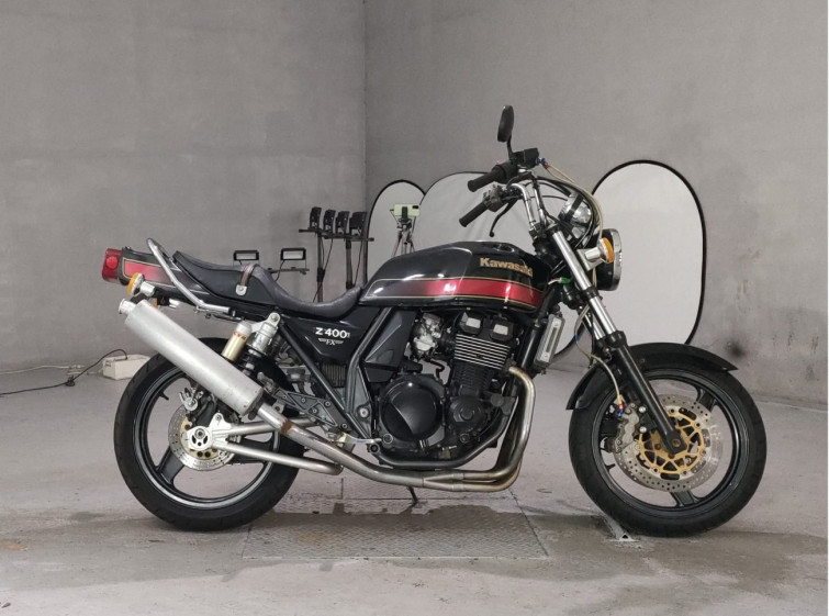 Мотоцикл Kawasaki ZRX400 с пробегом 51808 km