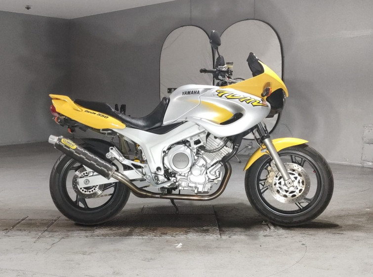Мотоцикл Yamaha TDM850 с пробегом 32686 km