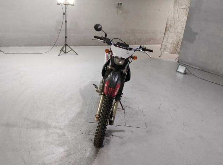 Мотоцикл Honda XR250 BAJA