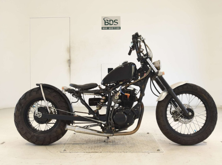 Мотоцикл Yamaha TW225 з пробігом 4184 km