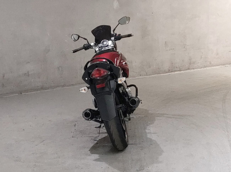 Мотоцикл Suzuki GSR250 з пробігом 46522 km