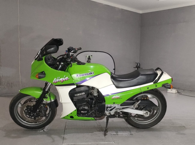 Мотоцикл Kawasaki GPZ900R с пробегом 53485 km