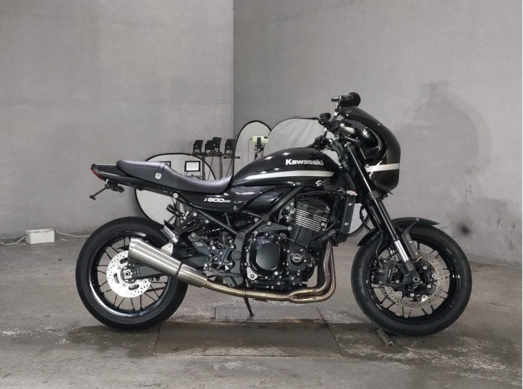 Мотоцикл Kawasaki Z900RS з пробігом 1067 km