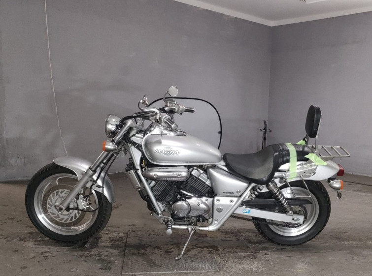 Мотоцикл Honda MAGNA250 с пробегом 25120 km
