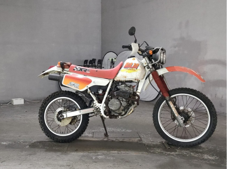 Мотоцикл Honda XLR250 с пробегом 14048 km