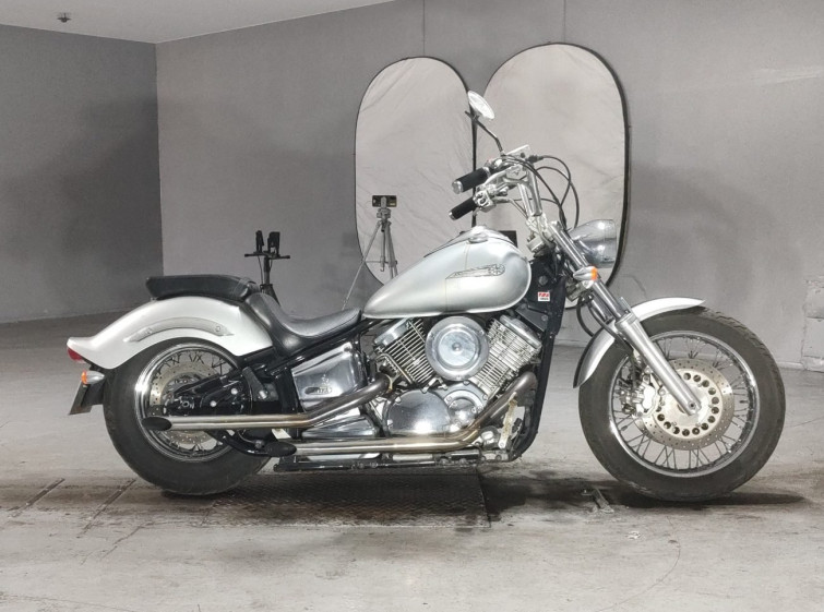 Мотоцикл Yamaha DRAGSTAR XVS1100 с пробегом 11651 km