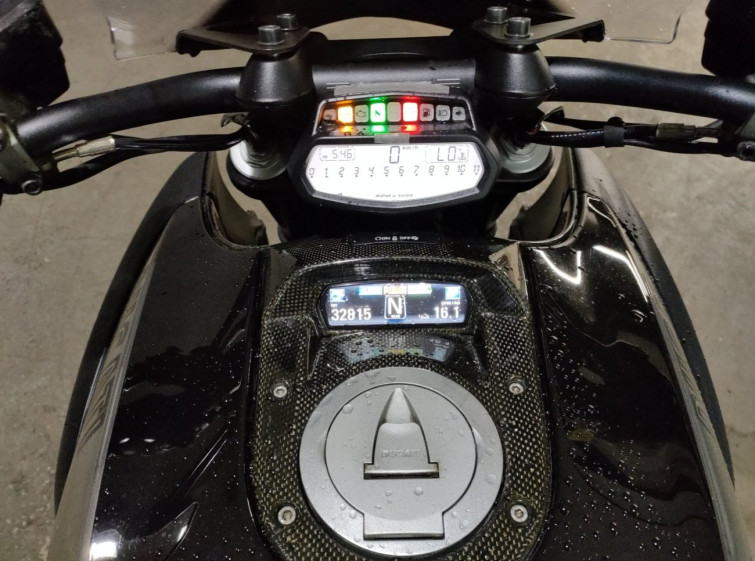 Мотоцикл Ducati DIAVEL CHROMO з пробігом 32815 km