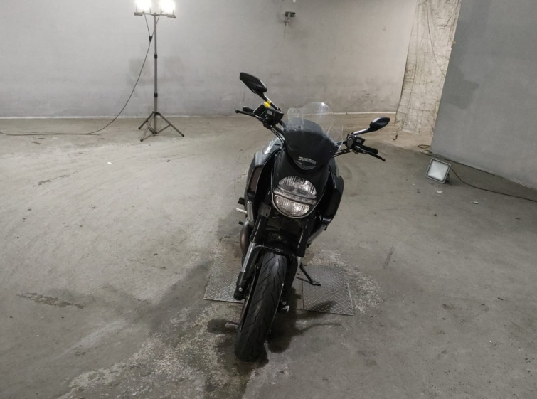 Мотоцикл Ducati DIAVEL CHROMO з пробігом 32815 km