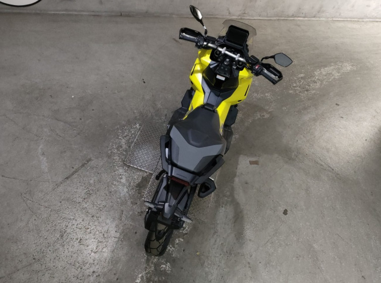 Мотоцикл Honda X-ADV750 з пробігом 16 km