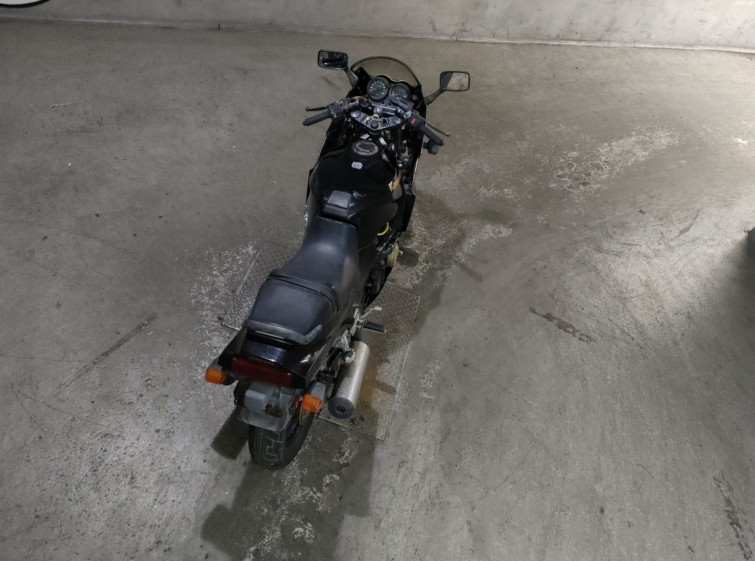 Мотоцикл Kawasaki GPZ400R з пробігом 3368 km