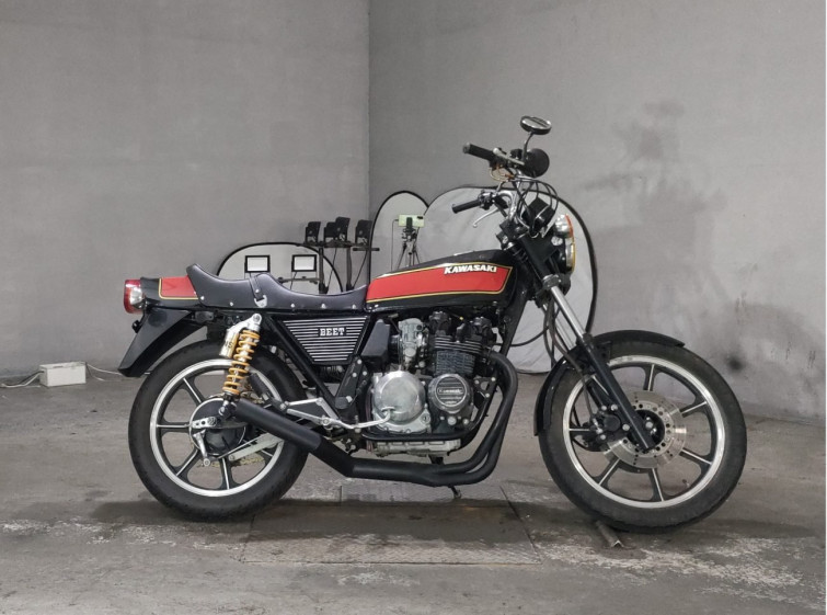 Мотоцикл Kawasaki Z400J з пробігом 14322 km