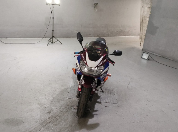 Мотоцикл Honda CBR900RR з пробігом 47324 km