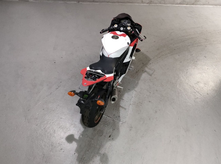 Мотоцикл Yamaha YZF-R6 с пробегом 7315 km