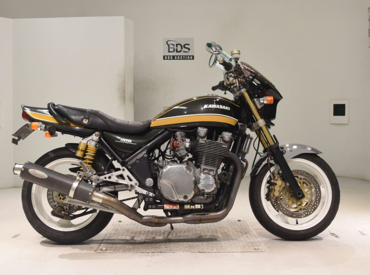 Мотоцикл Kawasaki ZEPHYR1100RS с пробегом 27429 km