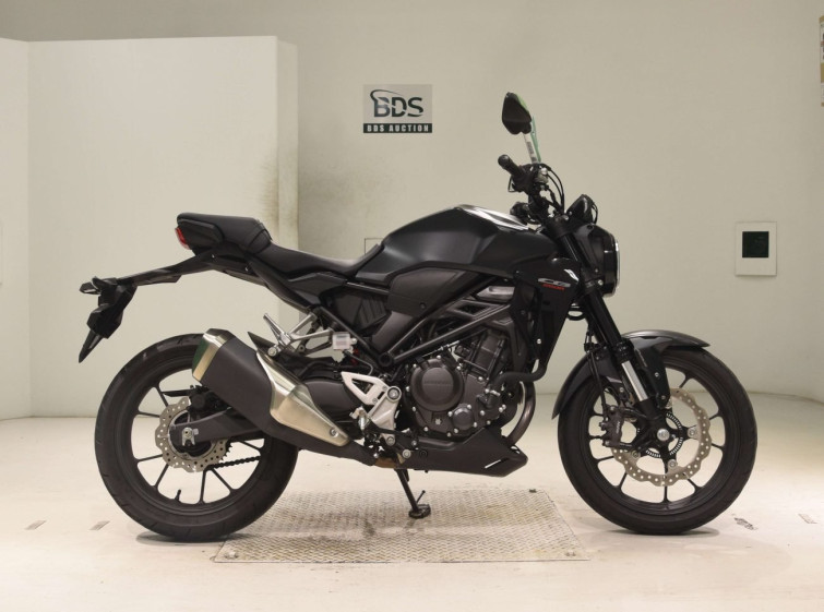 Мотоцикл Honda CB250R с пробегом 16775 km