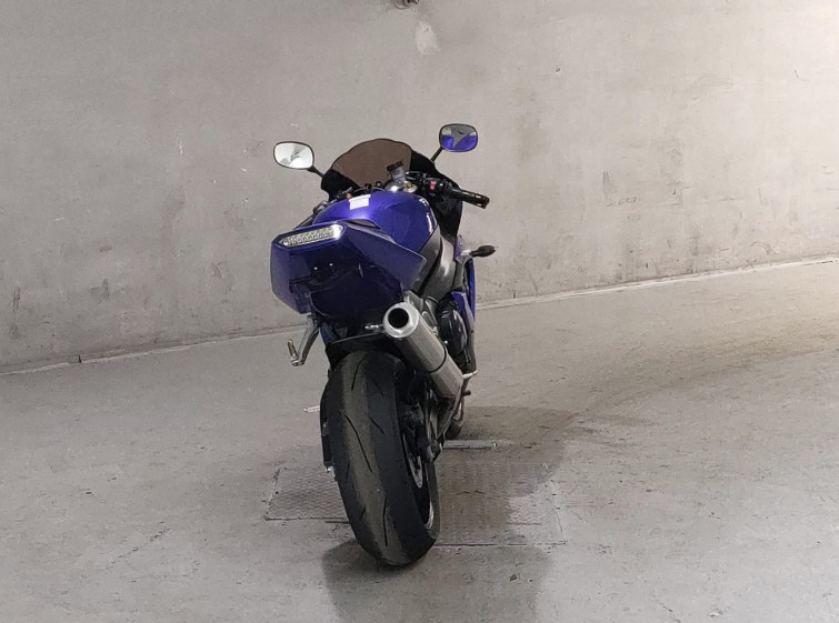 Мотоцикл Yamaha YZF-R1 з пробігом 44751 km