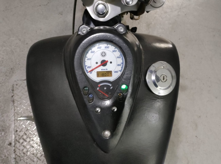 Мотоцикл Yamaha DRAGSTAR XVS400 з пробігом 18007 km