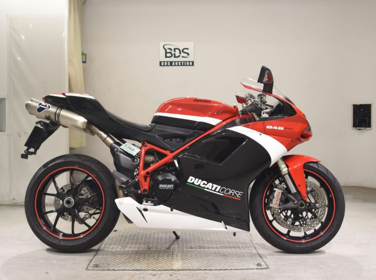 Мотоцикл Ducati 848EVO з пробігом 47185 km