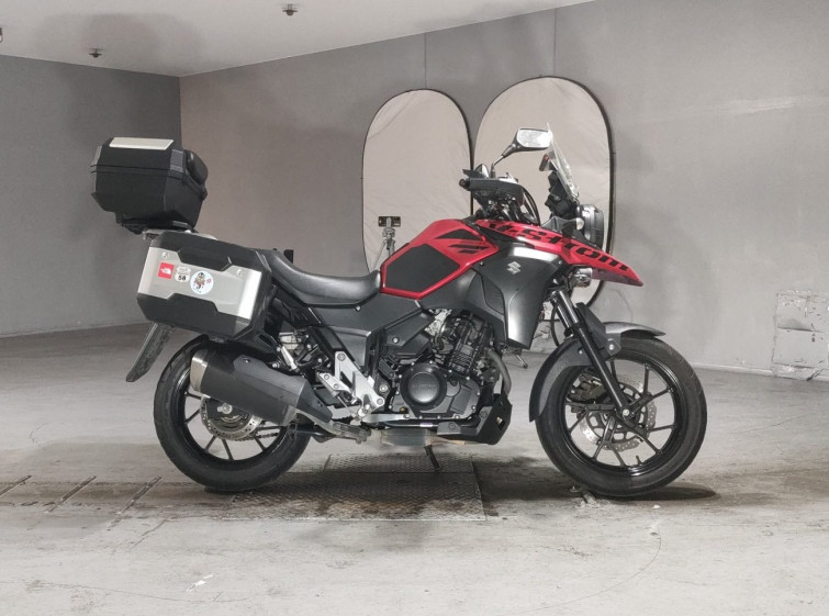 Мотоцикл Suzuki V-STROM DL250 з пробігом 57984 km