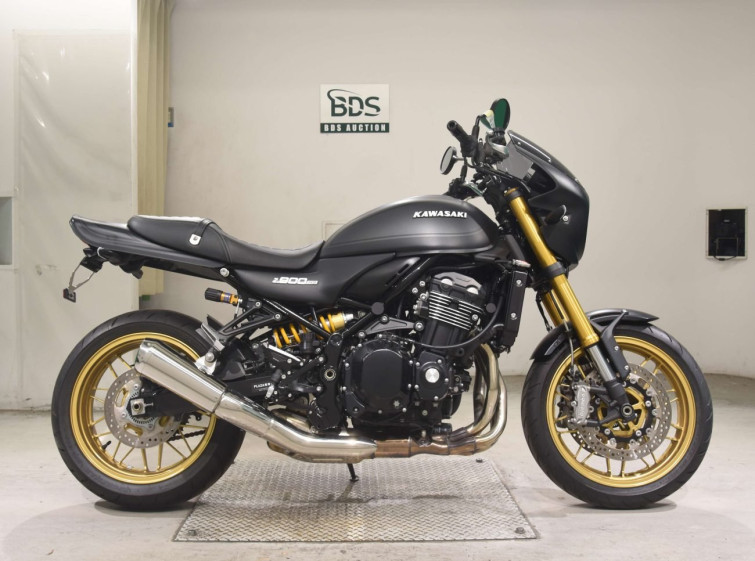 Мотоцикл Kawasaki Z900RS з пробігом 870 km