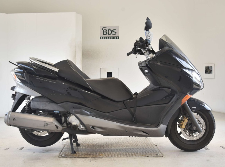 Мотоцикл Honda FORZA Z з пробігом 76048 km