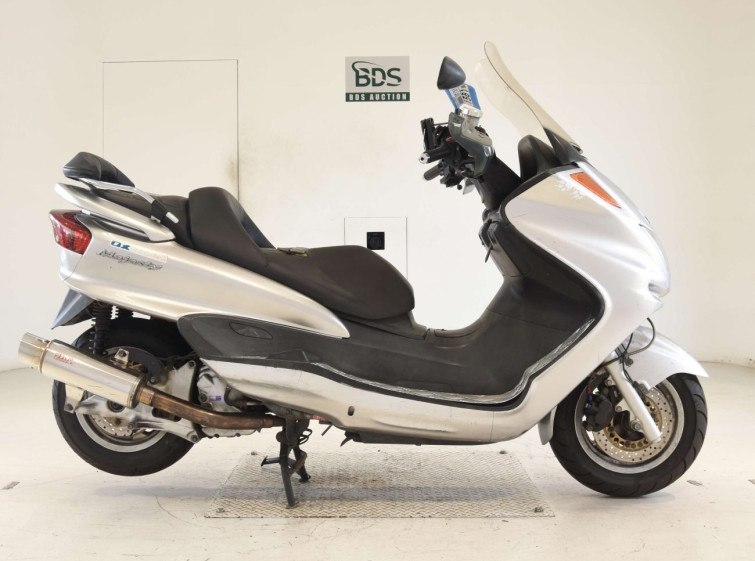 Мотоцикл Yamaha MAJESTY 250