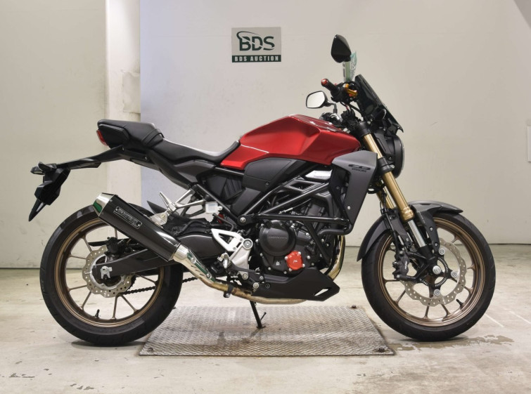Мотоцикл Honda CB250RA с пробегом 4217 km