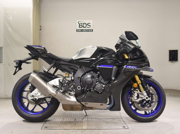 Мотоцикл Yamaha YZF-R1M з пробігом 1725 km