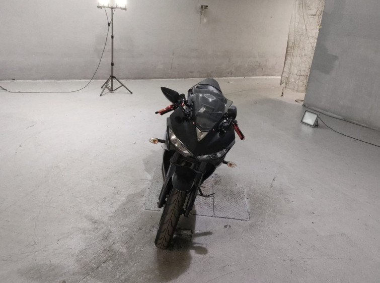 Мотоцикл Yamaha YZF-R25 с пробегом 36389 km